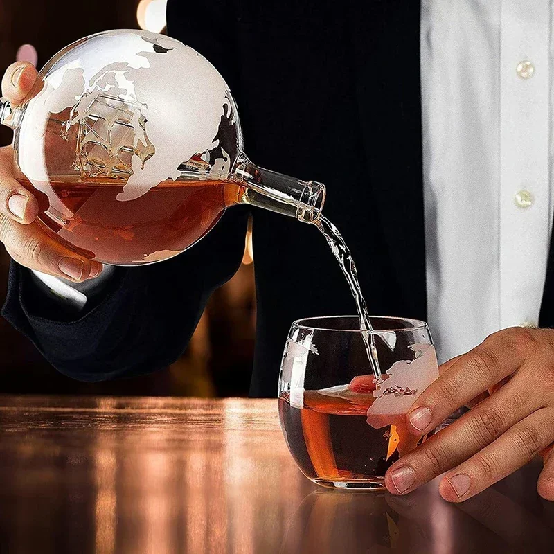 クリエイティブな地球儀型デキャンタセット、鉛フリーのカラフェ - Decanter Globe Set のレビューと価格